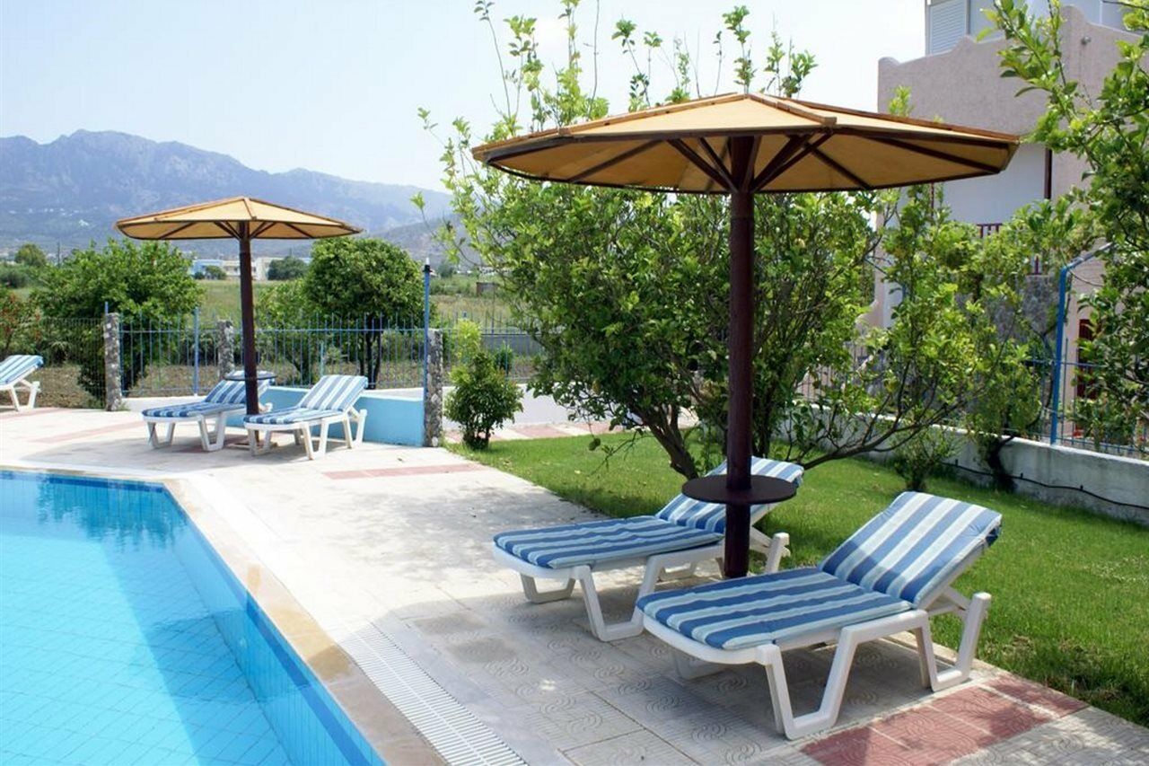 Aparthotel Golden Sun Tigaki Esterno foto